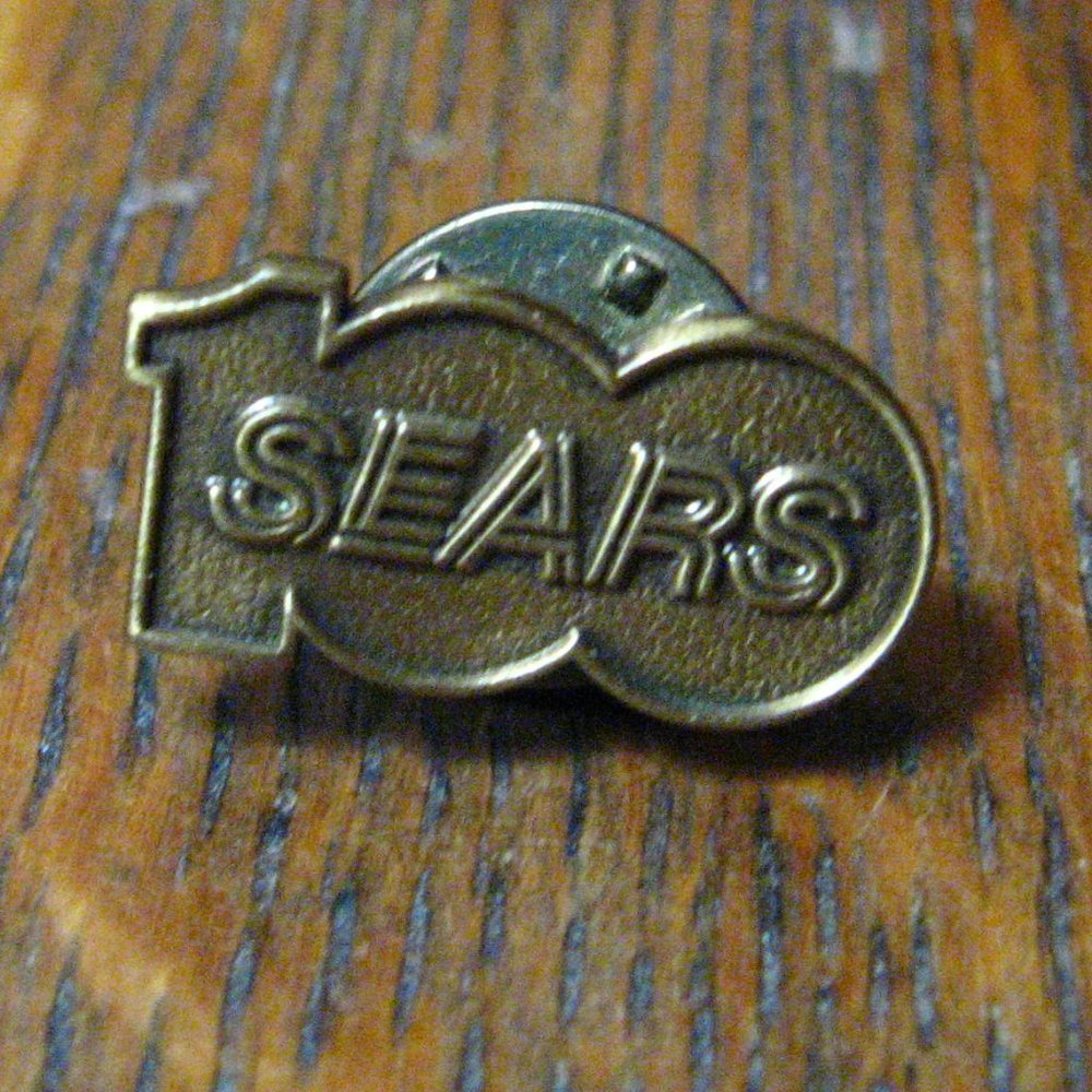 🇺🇸 Sears Roebuck Vintage 1986 Anniversary Lapel Pin